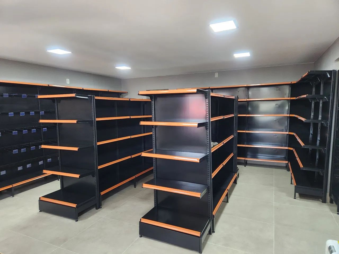 Prateleiras de Aço preta para Comércio  - Foto 3