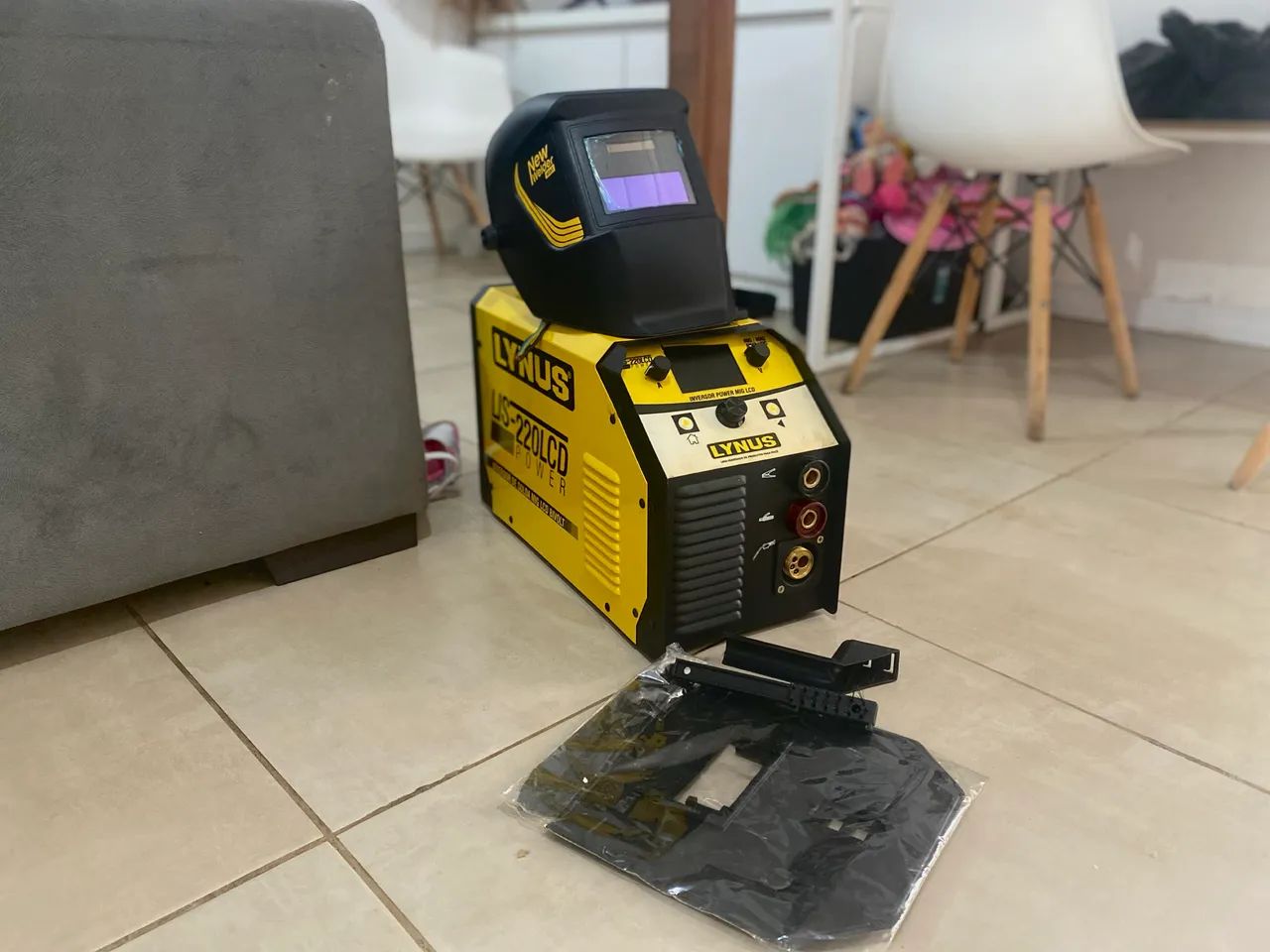 Máquina de Soldq64352541456258124