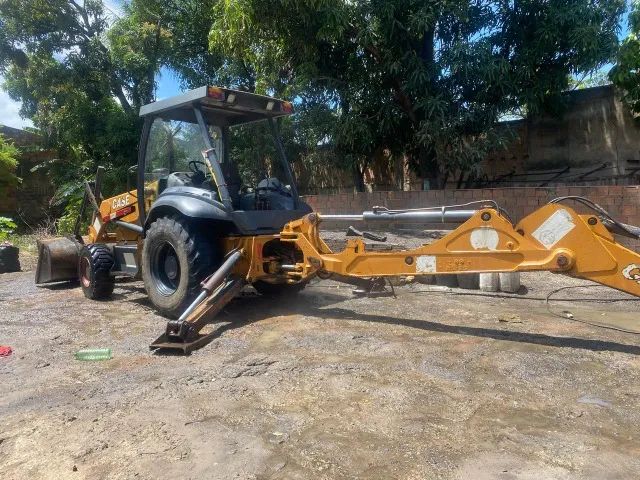 Retroescavadeira CASE 580M Turbo 4X4  *70  *55 - Foto 2