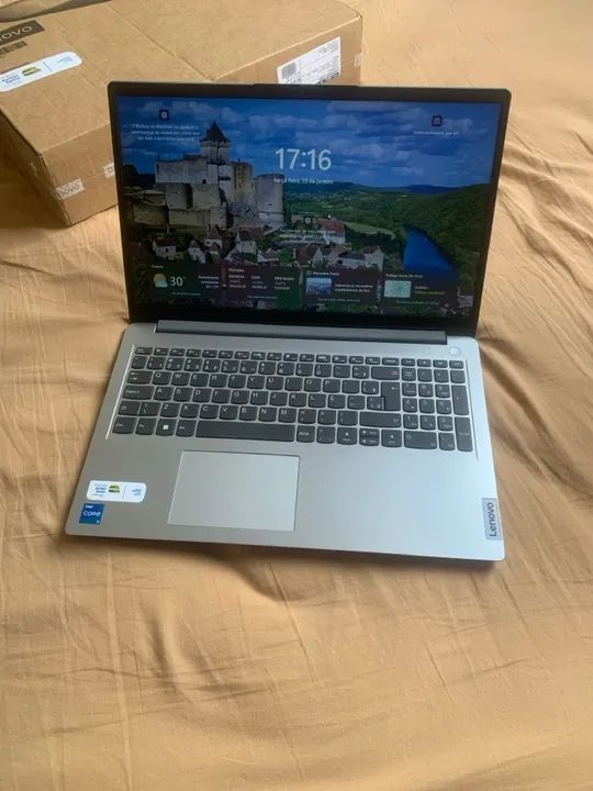 Notebook Lenovo Core i5