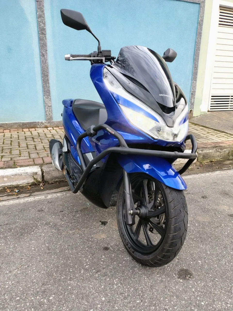 Vendo PCX - ABAIXO DA TABELA