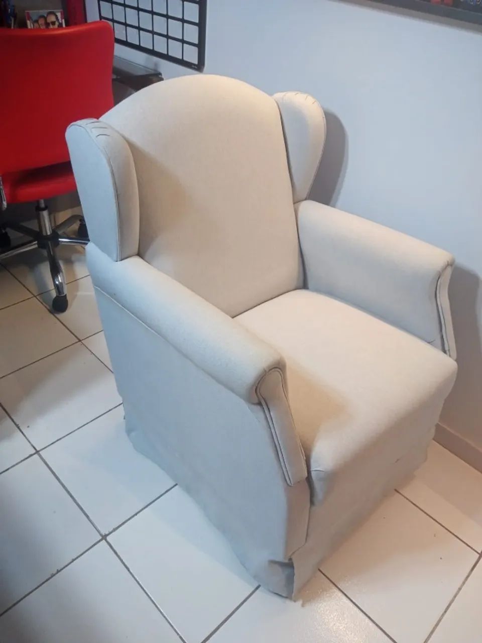 POLTRONA DE AMAMENTAÇÃO C/ BALANÇO