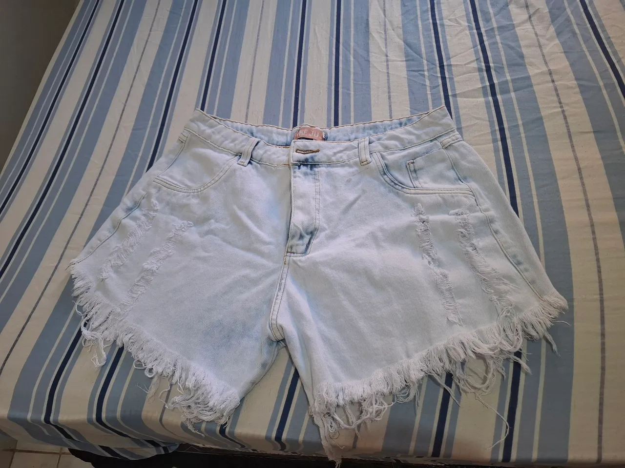 Shorts Jeans Destroyed Feminino