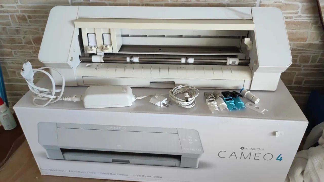 Impressora Plotter Silhouette Cameo 4 - Grafica Personalizada