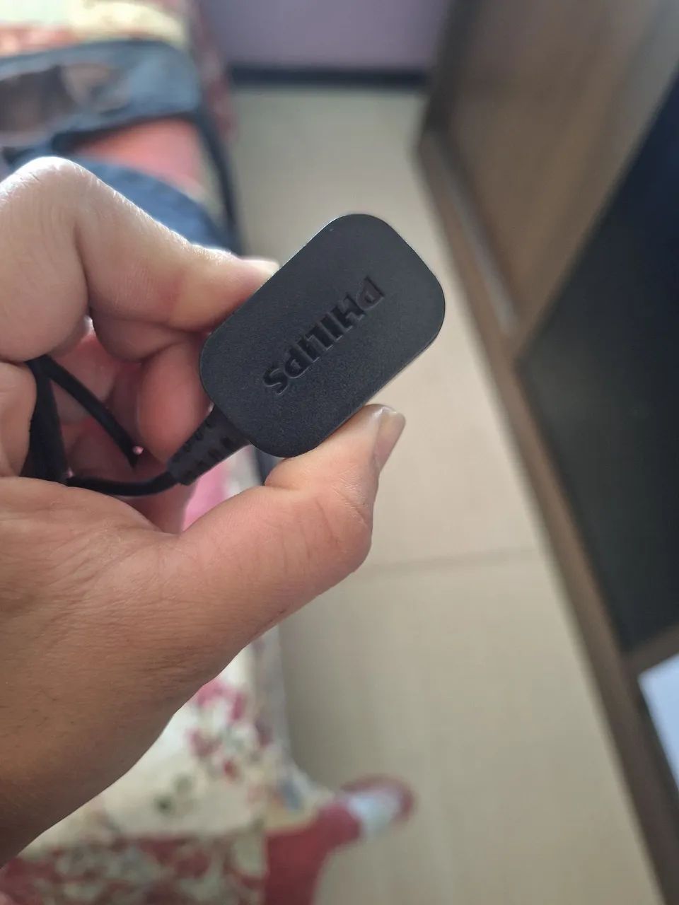 Carregador Philips para aparelho de barbear - Foto 3