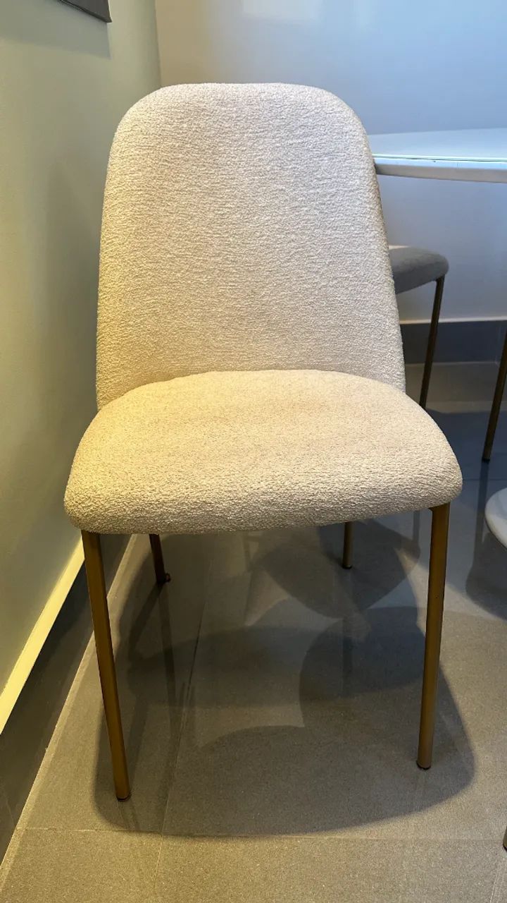 Mesa Oval com 6 Cadeiras - Foto 5