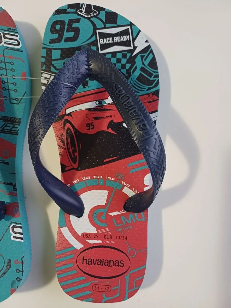 Havaianas  McQueen tamanho 31/32 - Foto 2