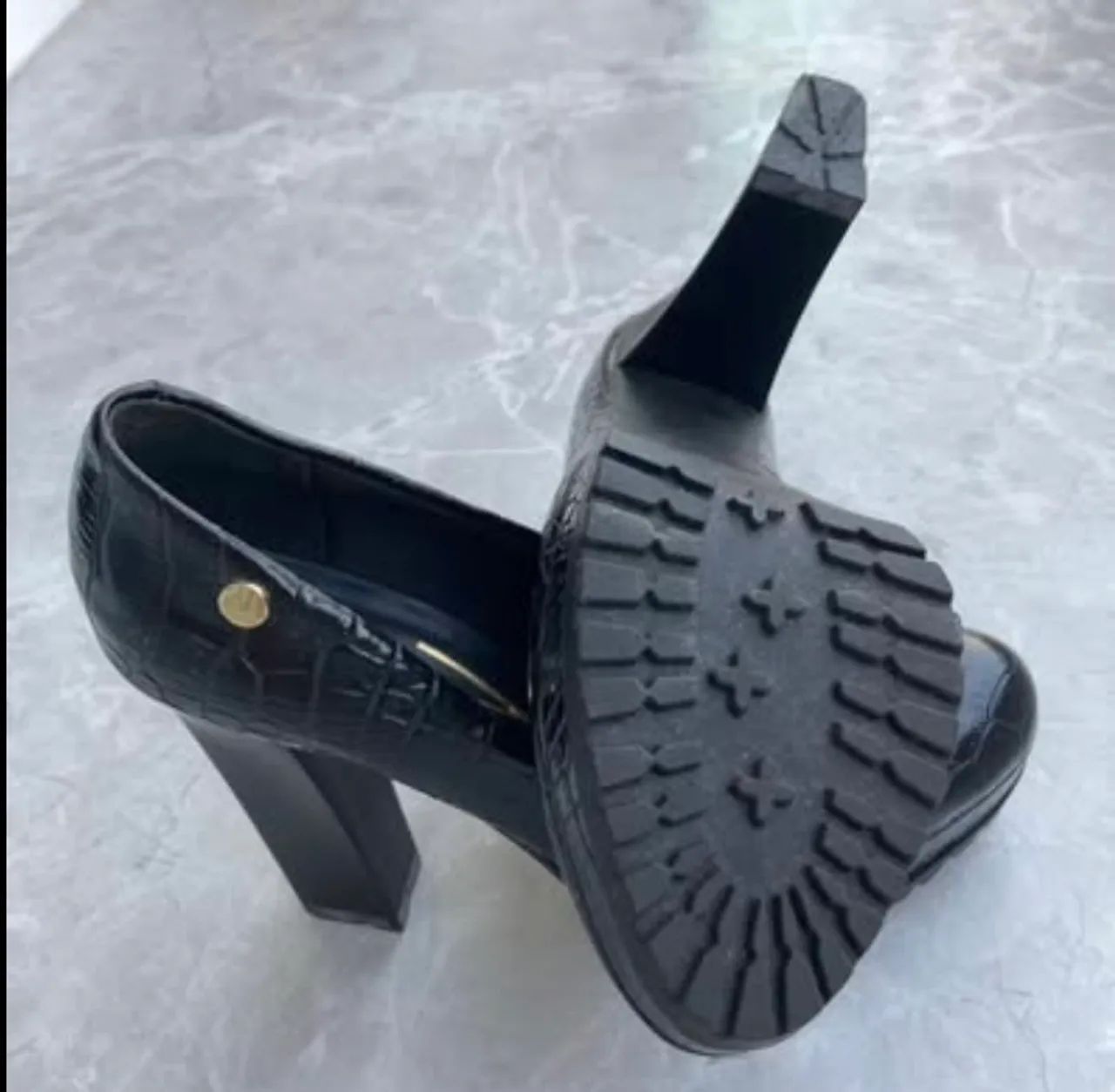 Sapato preto plataforma Vizzano - Foto 4