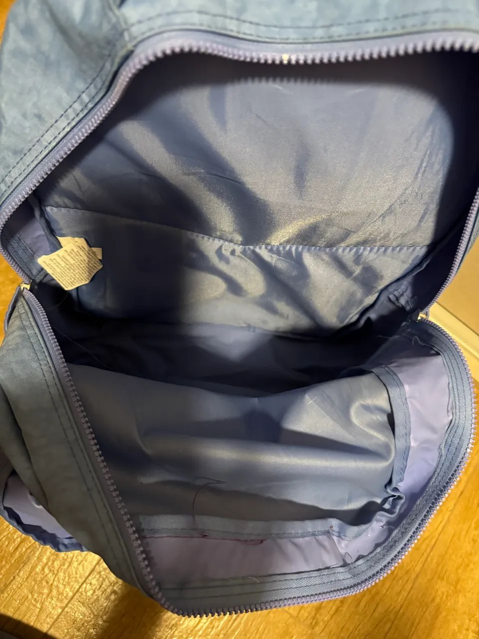 Mochila junto com o estojo  - Foto 4