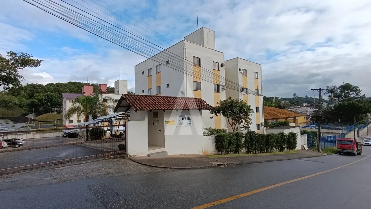 Apartamento com 2 quartos para alugar por R$ 1390.00, 47.78 m2 - FLORESTA - JOINVILLE/SC