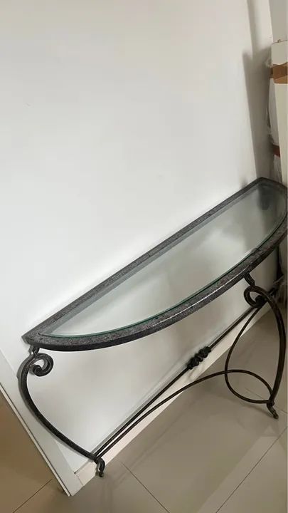 2 peças - Jogo de Mesa e Aparadouro Classico - Foto 3