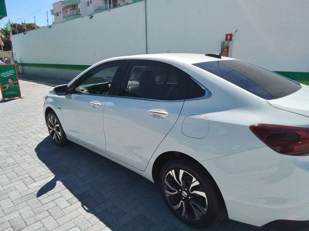 Chevrolet Onix Plus Premier 1.0 12V TB Flex Aut. 4P 2024 - Foto 6