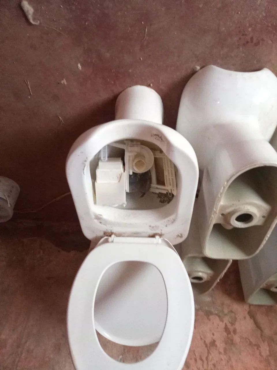 Vasos Sanitários em Cerâmica - Foto 5