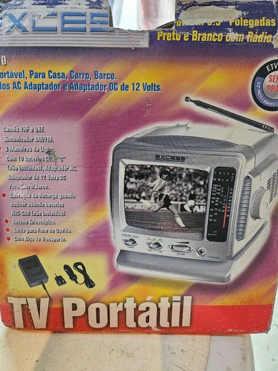 TV pequena 12 volts. 