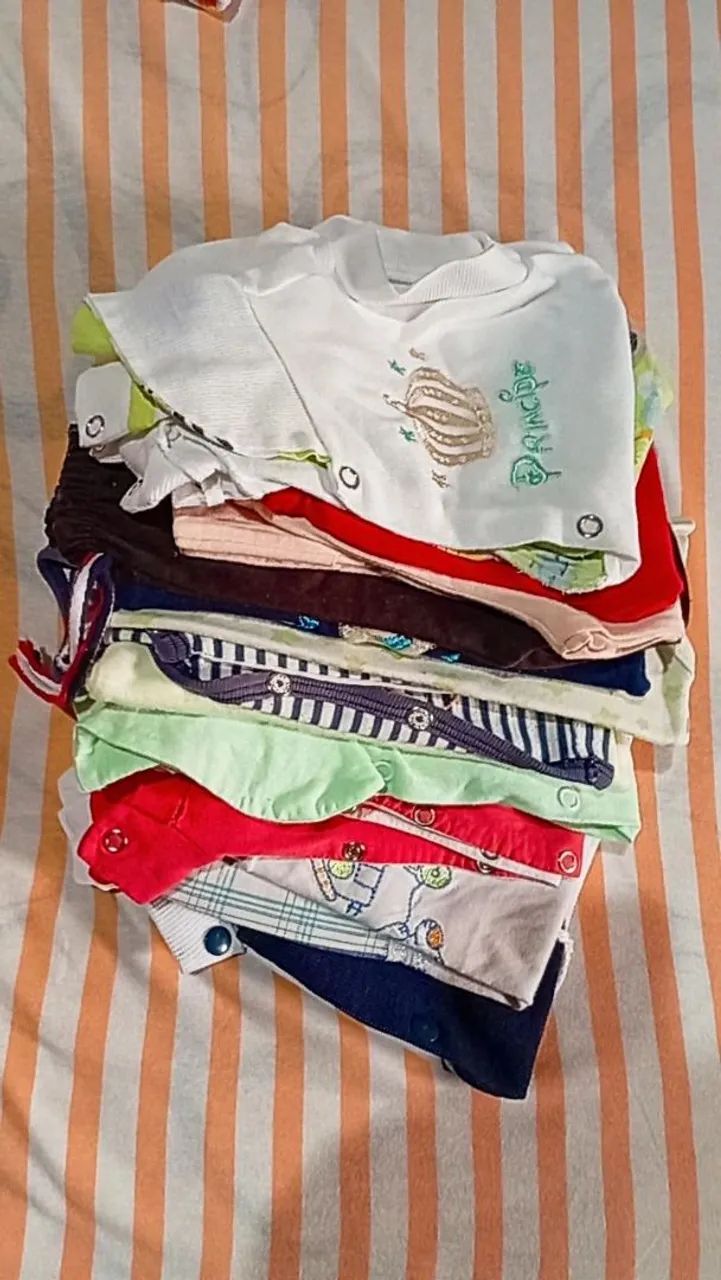 Lote de roupa de bebê (menino) RN à 3 meses - Foto 6