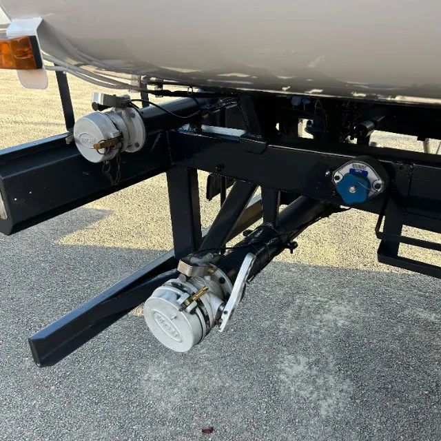 Carreta Tanque 32 Mil Litros 3 Eixos Tanque Aço 1999 - Foto 14