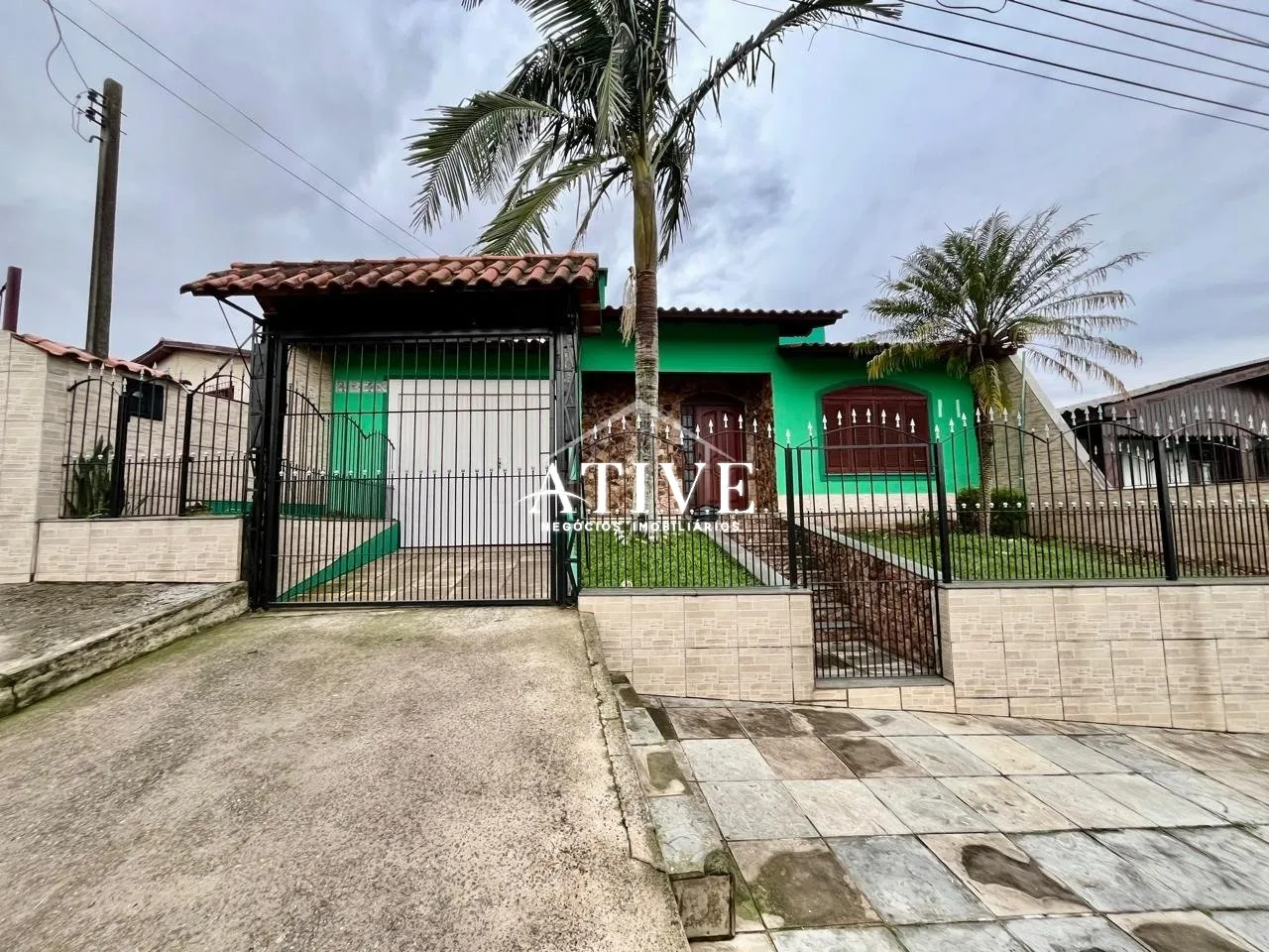 CASA PARA LOCAÇÃO EM GRAVATAÍ