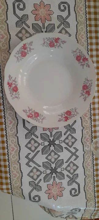  PAR de  pratos chineses de porcelana 