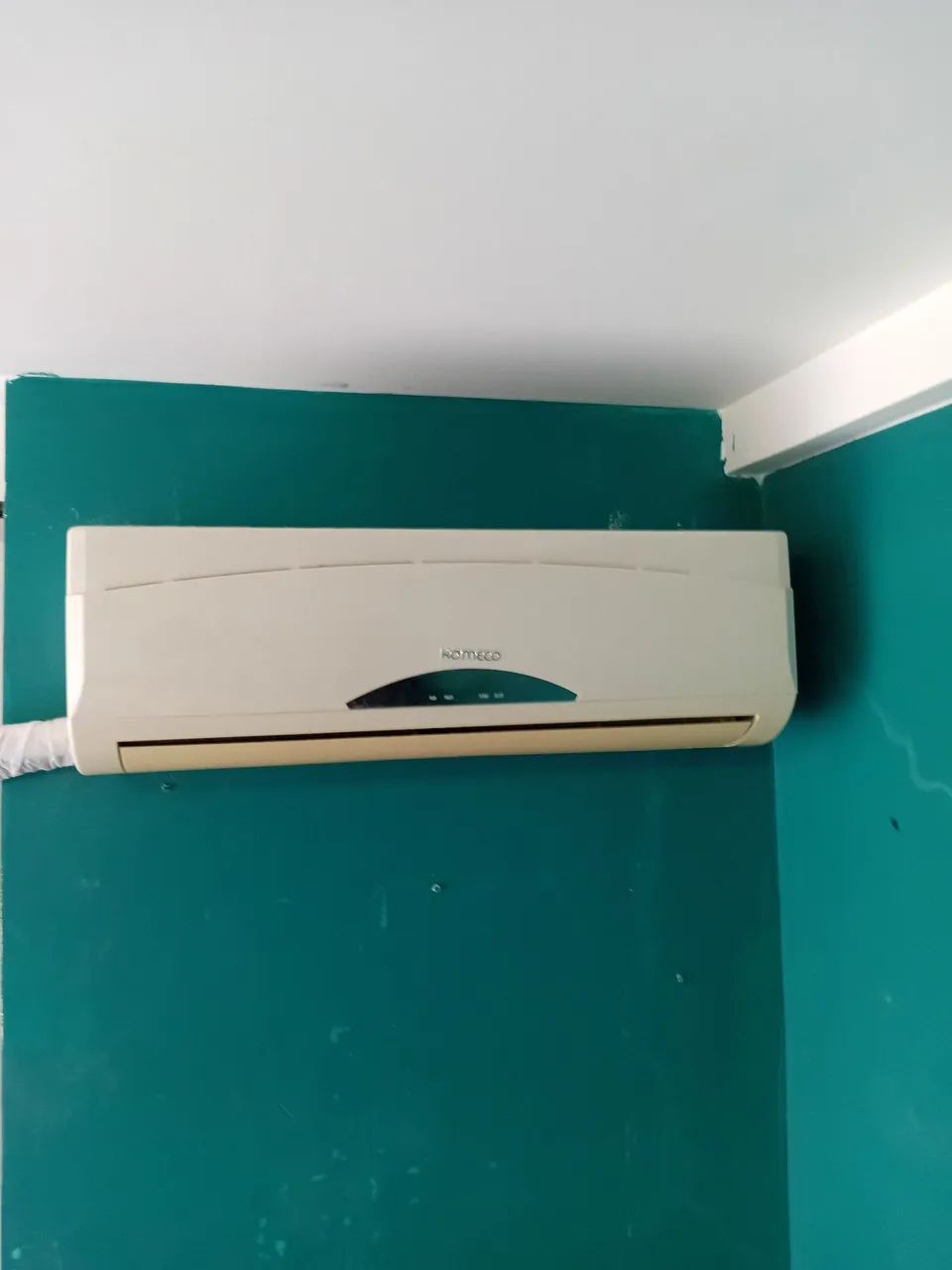 Ar Condicionado Komeco - 12.000 BTUs