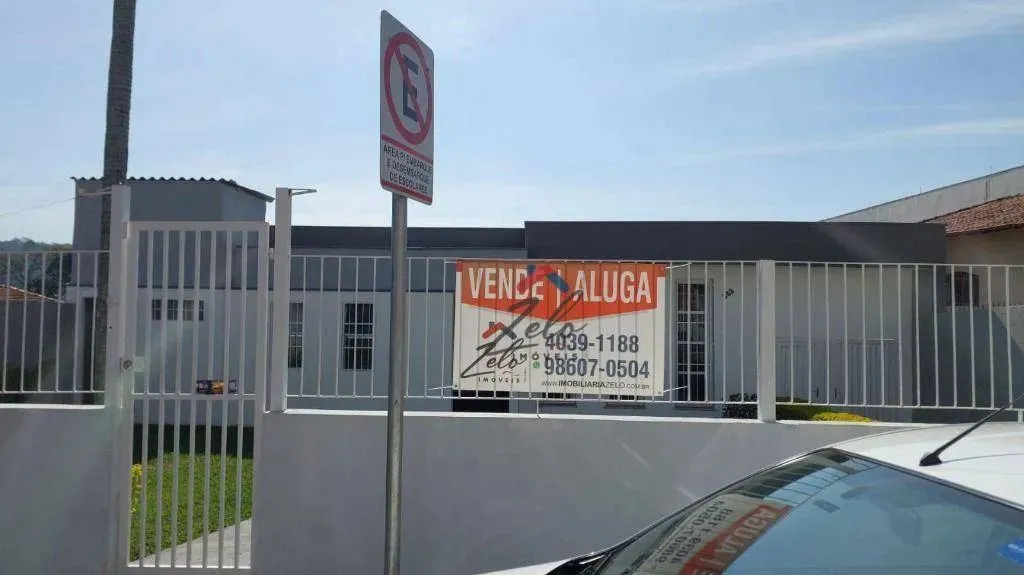 Casa, 294 m² - venda por R$ 1.700.000,00 ou aluguel por R$ 7.000,00/mês - Vila Tavares - C