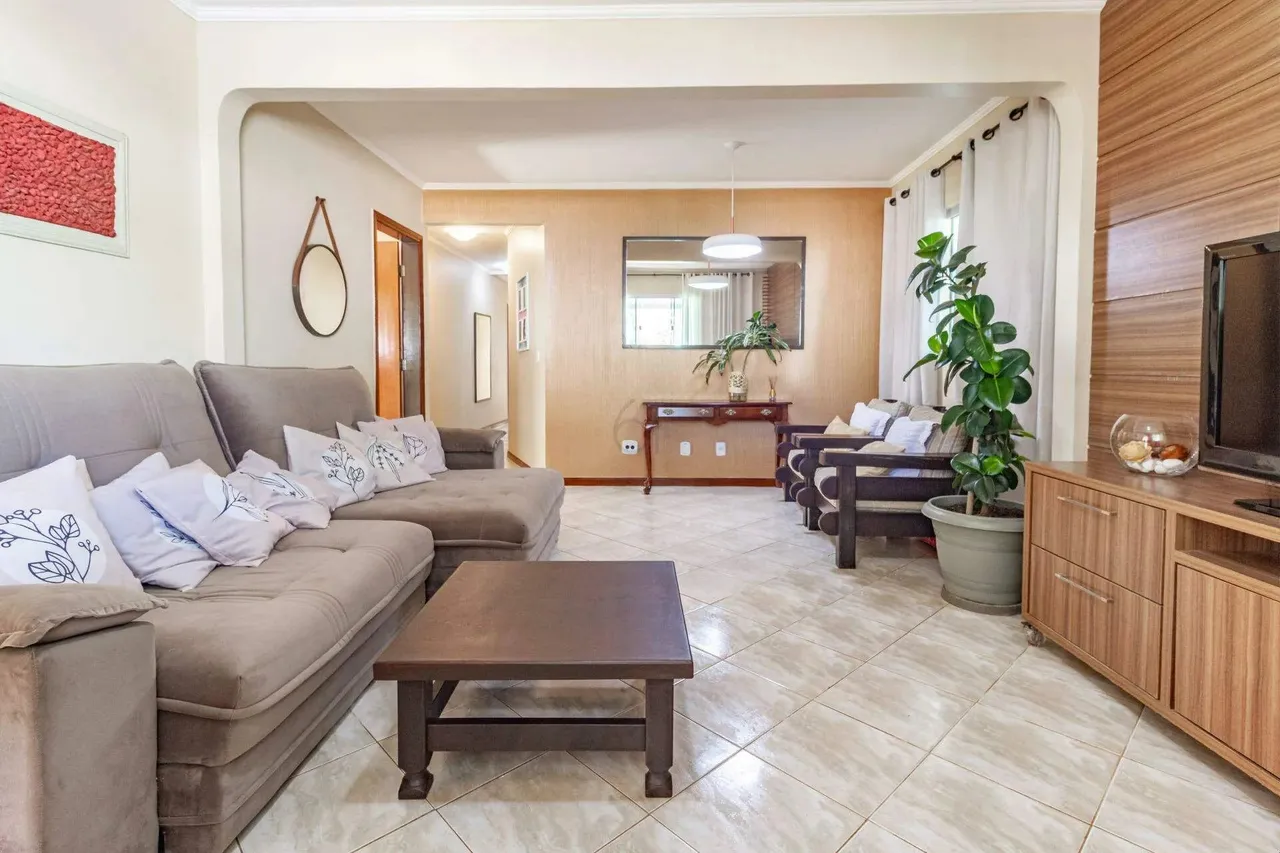 Imobiliária Região dos Lagos (Sobradinho) -Casa Região dos Lagos (Sobradinho) à venda