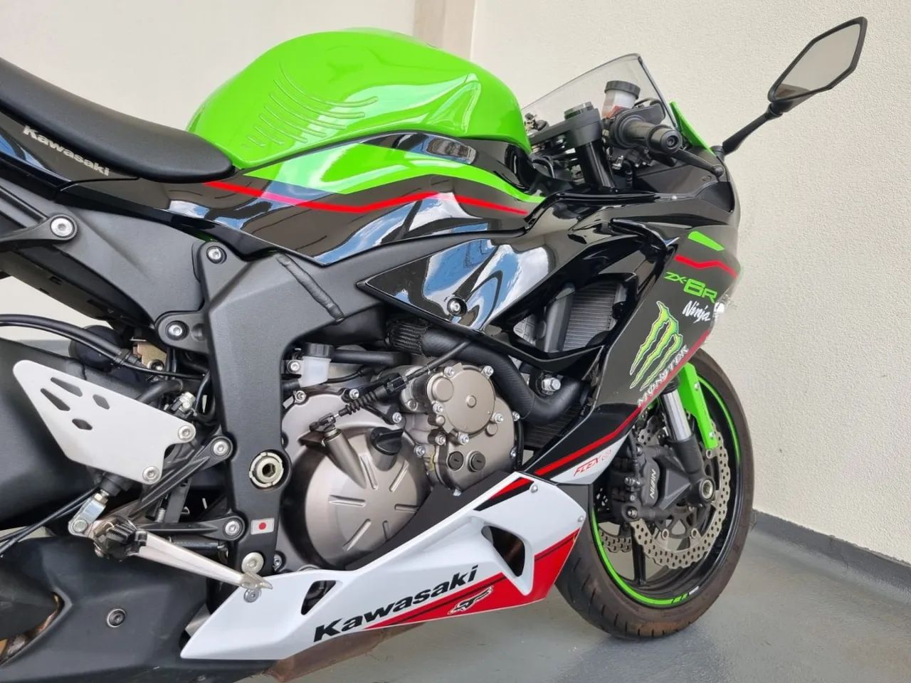 Kawasaki Zx-6r 636cc 2022 - 1459337315 | OLX