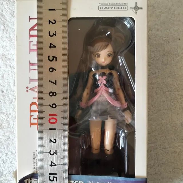 Boneca Japonesa Fraulein Revoltech (Nova) - Foto 3