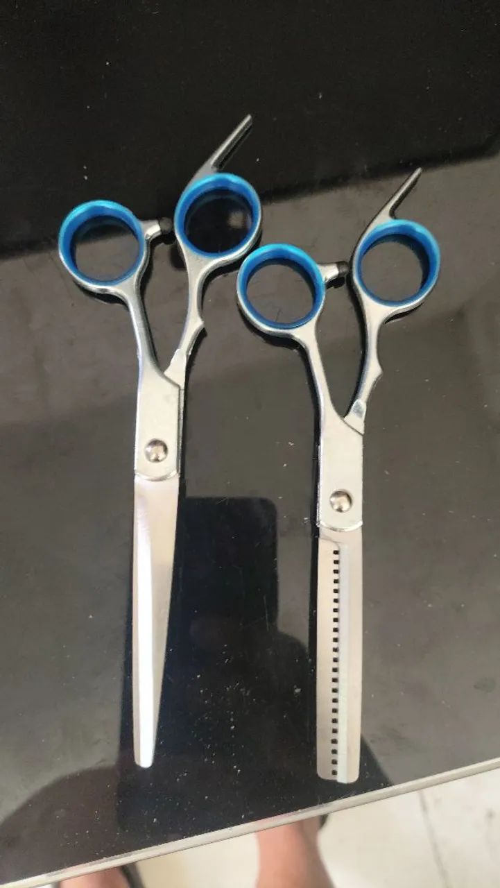 Tesouras - Kits de corte de cabelo de precisão.