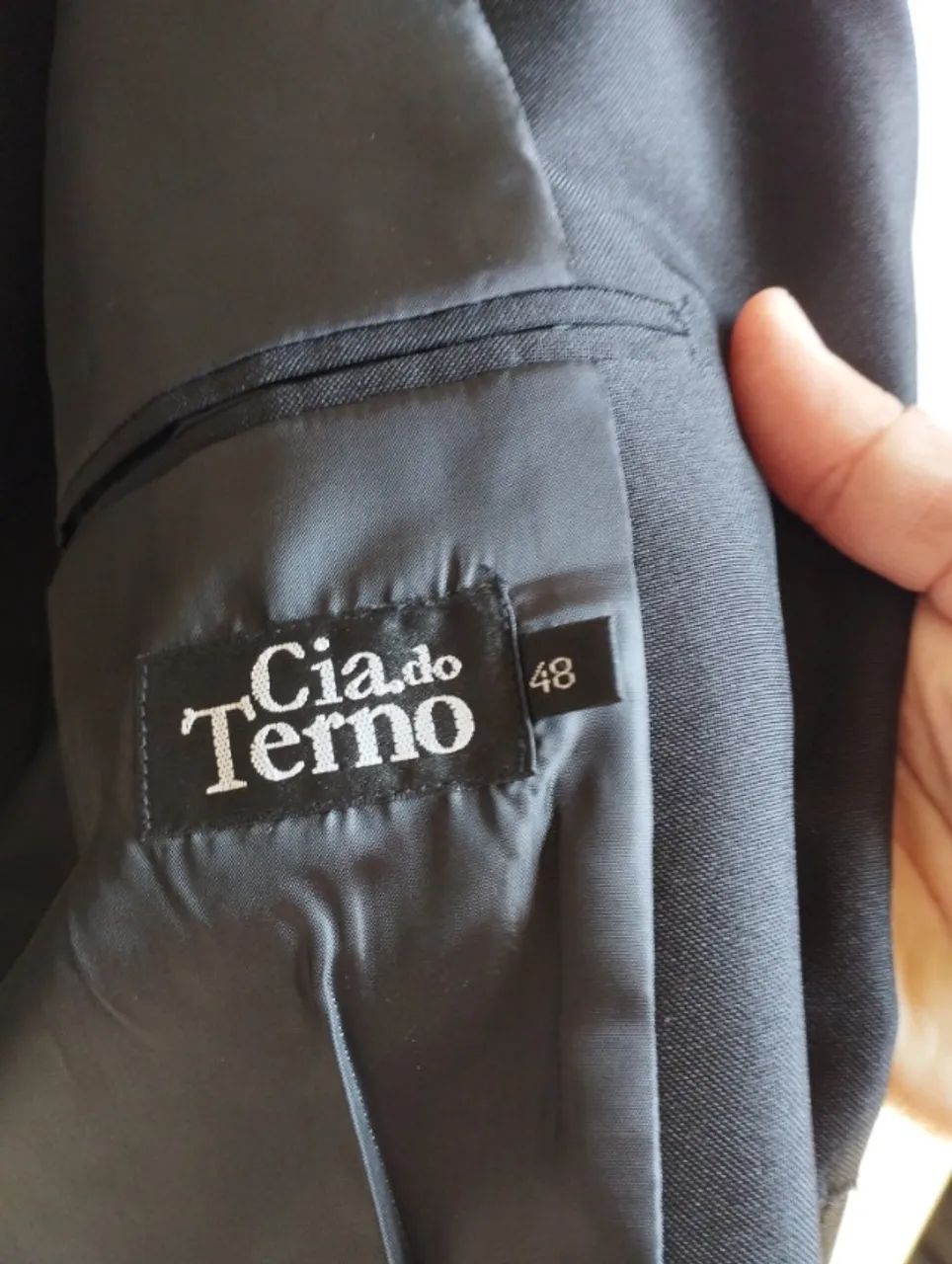 Terno preto Cia do Terno  - Foto 2