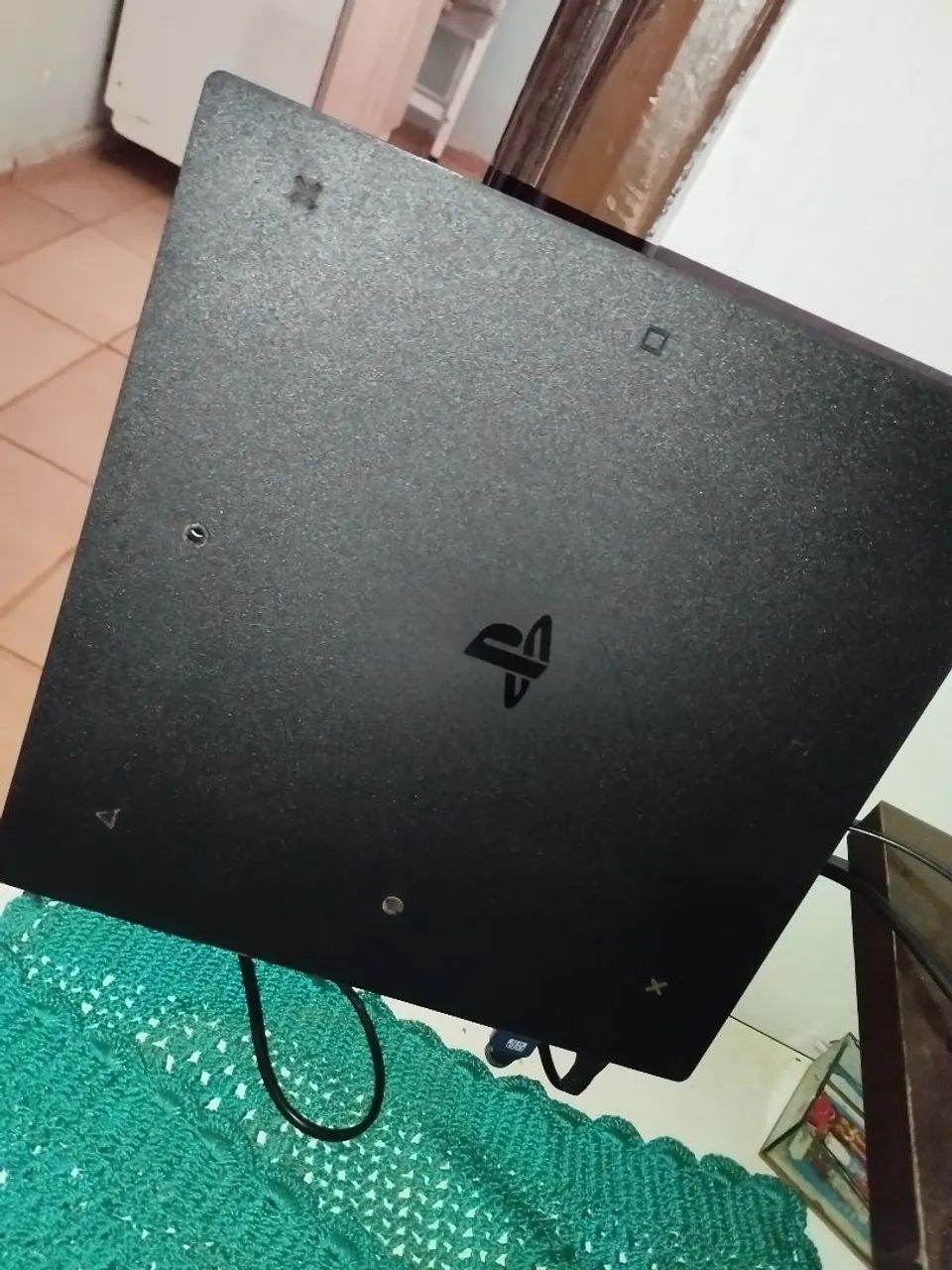 Playstation 4 PRO 2 TB de memória  - Foto 2