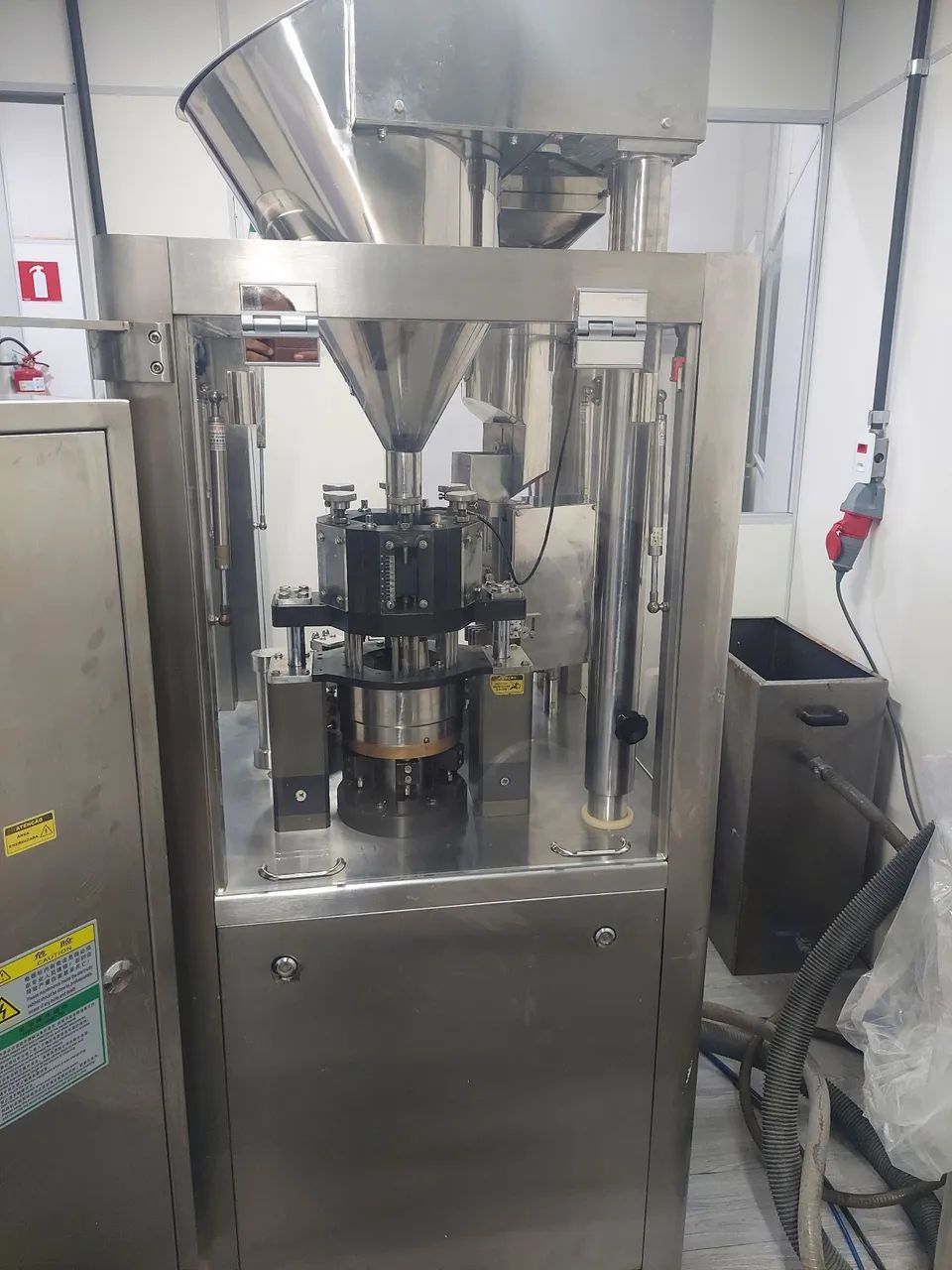  Encapsuladora automatica 