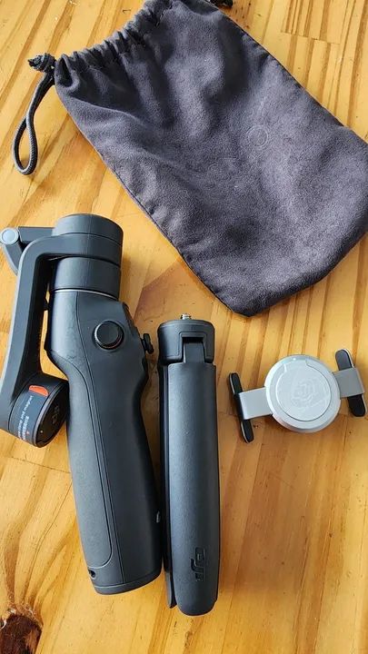 Estabilizador Gimbal para Câmera DJI OSMO MOBILE 6 - Foto 3