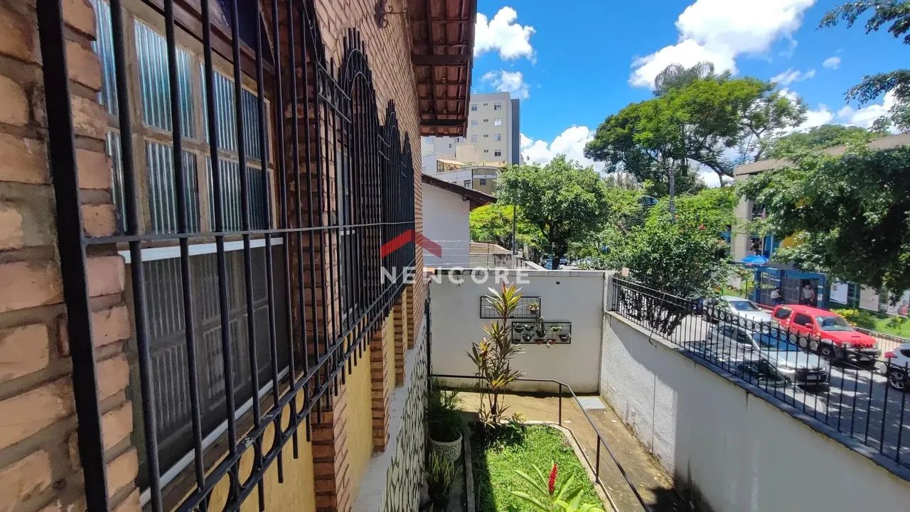 Casa em Rua Professor Costa Chiabi - Cidade Nova - Belo Horizonte/MG