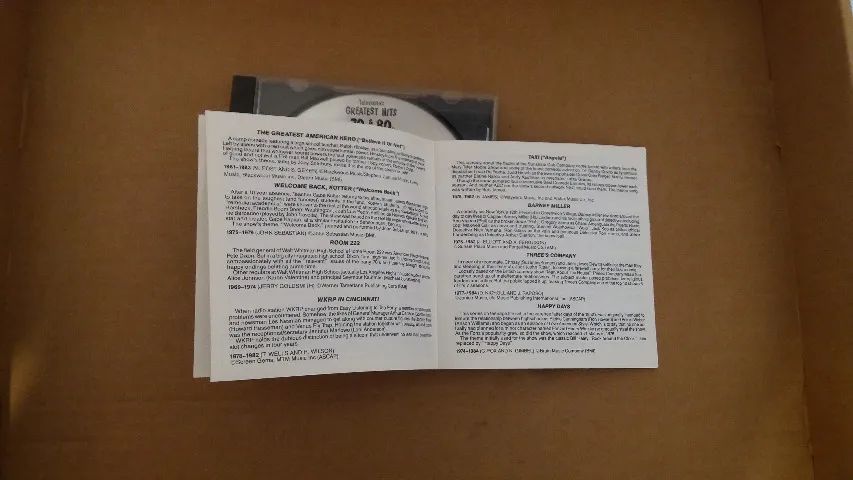 CD - Television's Greatest Hits 70's & 80's - Foto 4