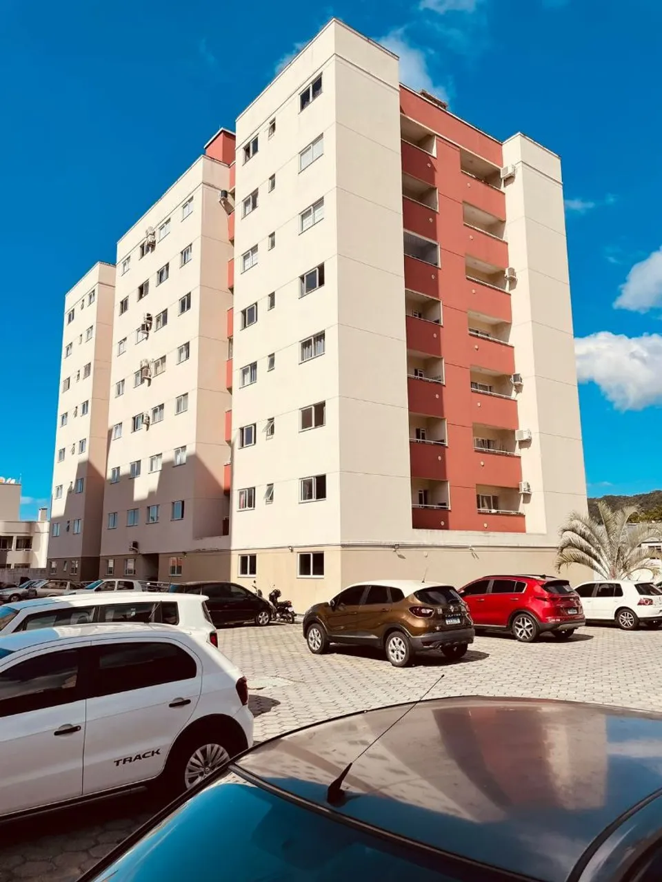 EXCELENTE APARTAMENTO JANAÍNA/BIGUAÇU