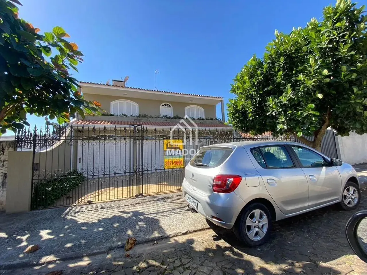 Sobrado para Alugar em Oficinas, Ponta Grossa - PR