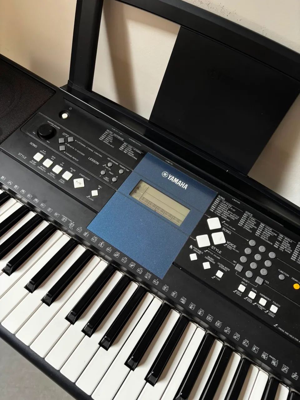 Teclado Yamaha  - Foto 2