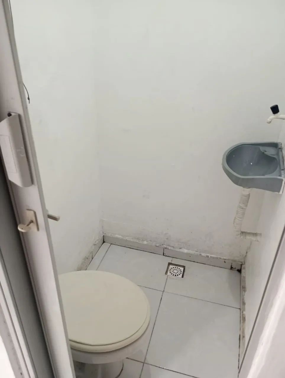 LOJA EM BANGU, RUA DA CHITA, 15 M² - Foto 4