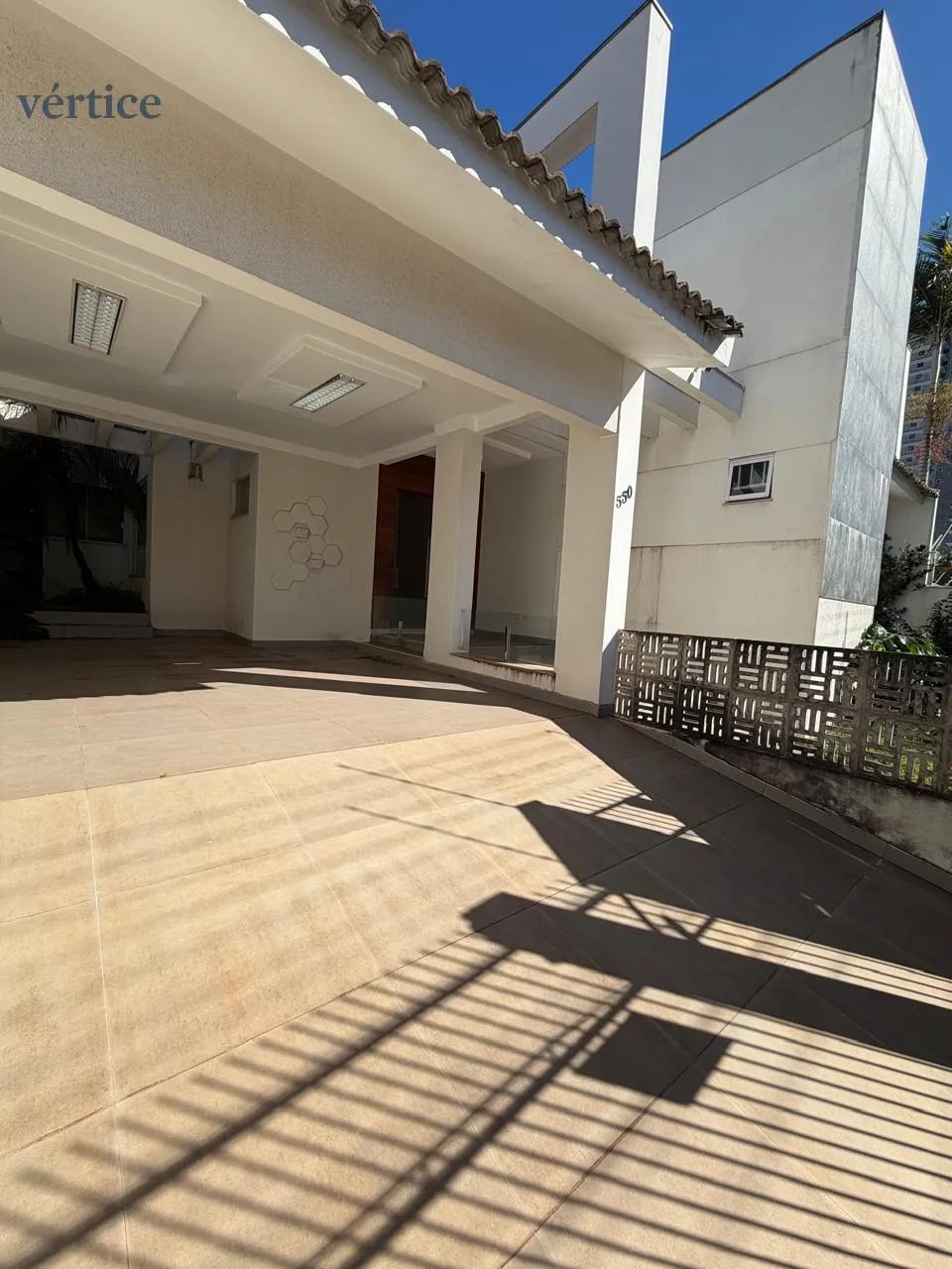 Casa à venda em Maringá, Jardim Cidade Monções, com 4 quartos, com 244.43 m² - Foto 5