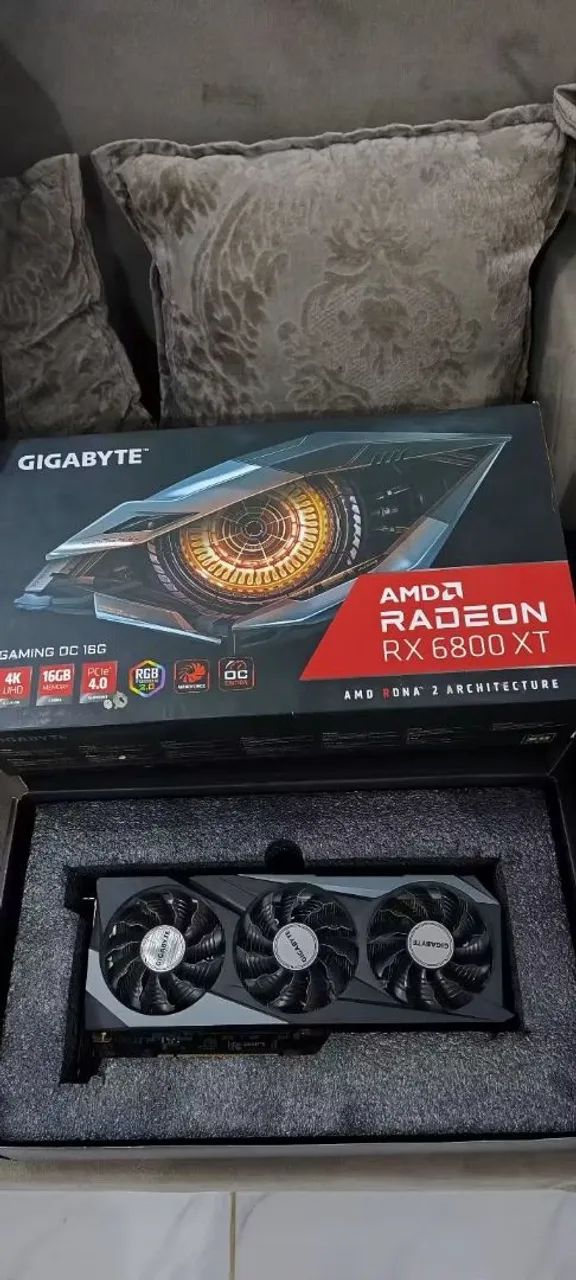 RX 6800 XT - Foto 2