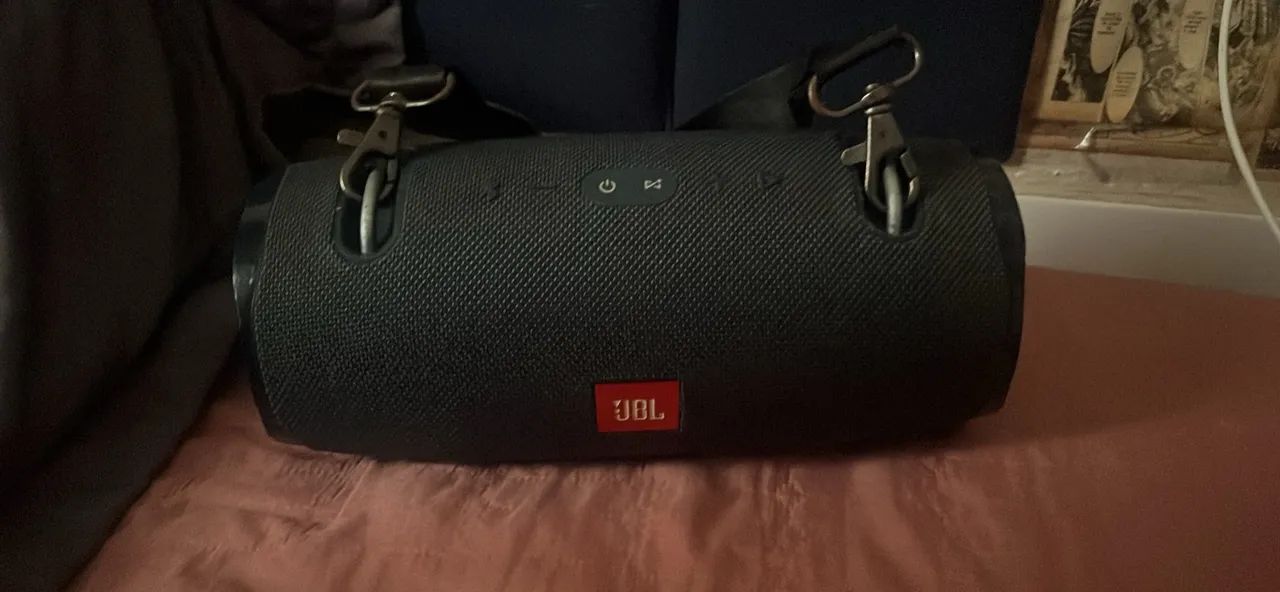 VENDO CAIXA DA JBL XTREME 2 SOMENTE VENDAA!!!