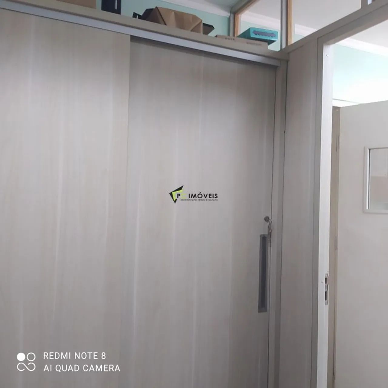 Sala Comercial À Venda no Centro - 2 salas, Banheiro, Copa, Sala de Espera, 67m² - Foto 4