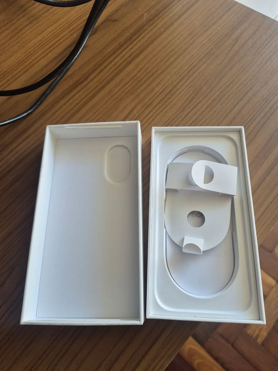 Caixa iphone 17 branco - Foto 2