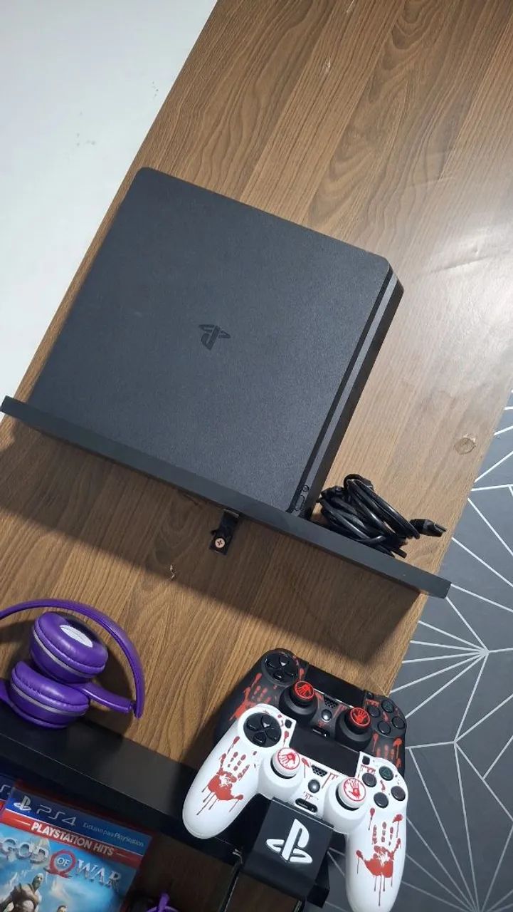 PS4 SLIM