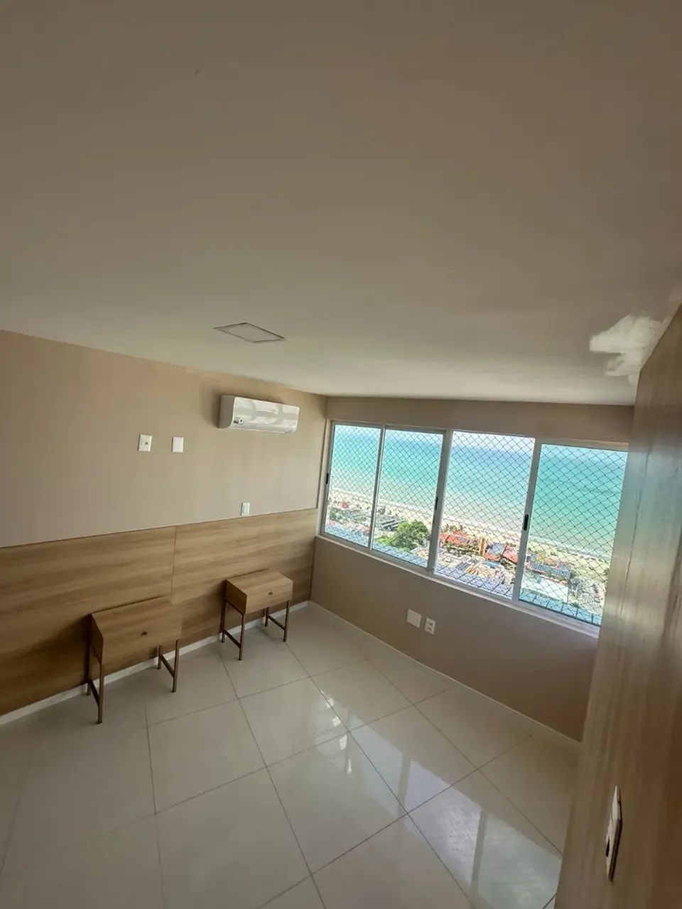 Apartamento com 3/4 com 110 metros -  Vista mar - Foto 2
