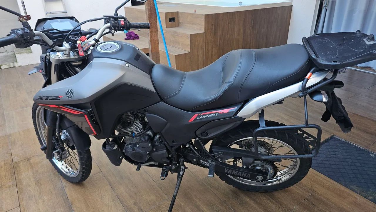 XTZ LANDER 250/ 2025 - Foto 4