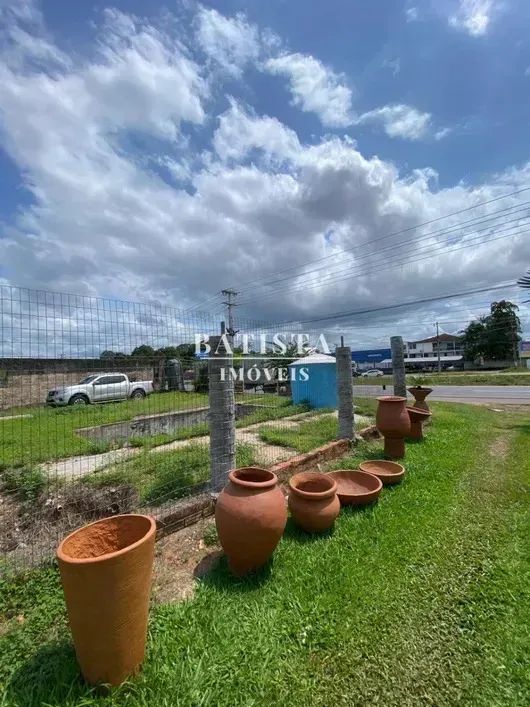 Loja / Salão / Ponto Comercial com 1 Quarto para alugar, 600m² - Benfica - Foto 2