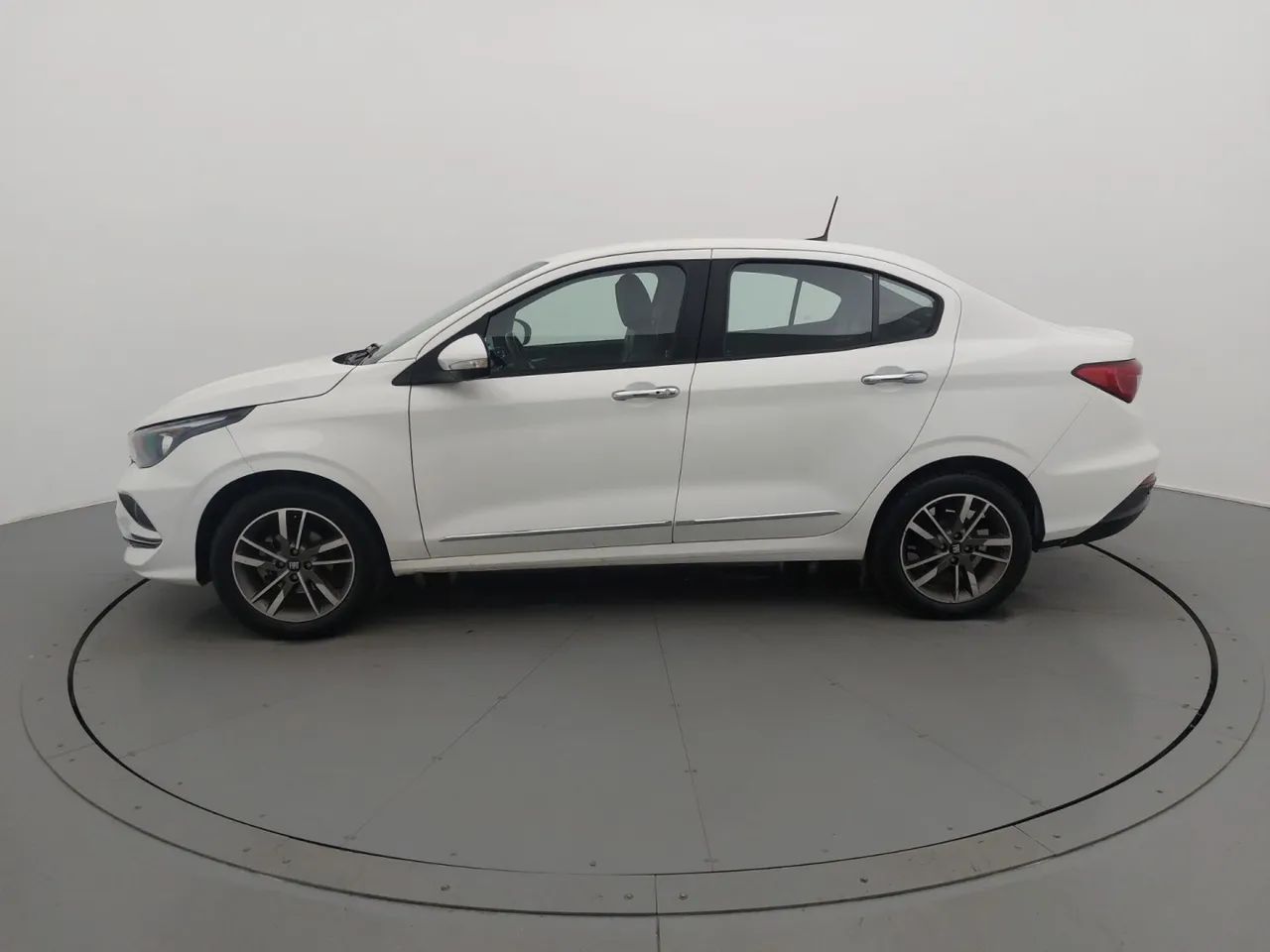 Fiat Cronos Precision 1.8 16V Flex Aut. 2024 - Foto 2