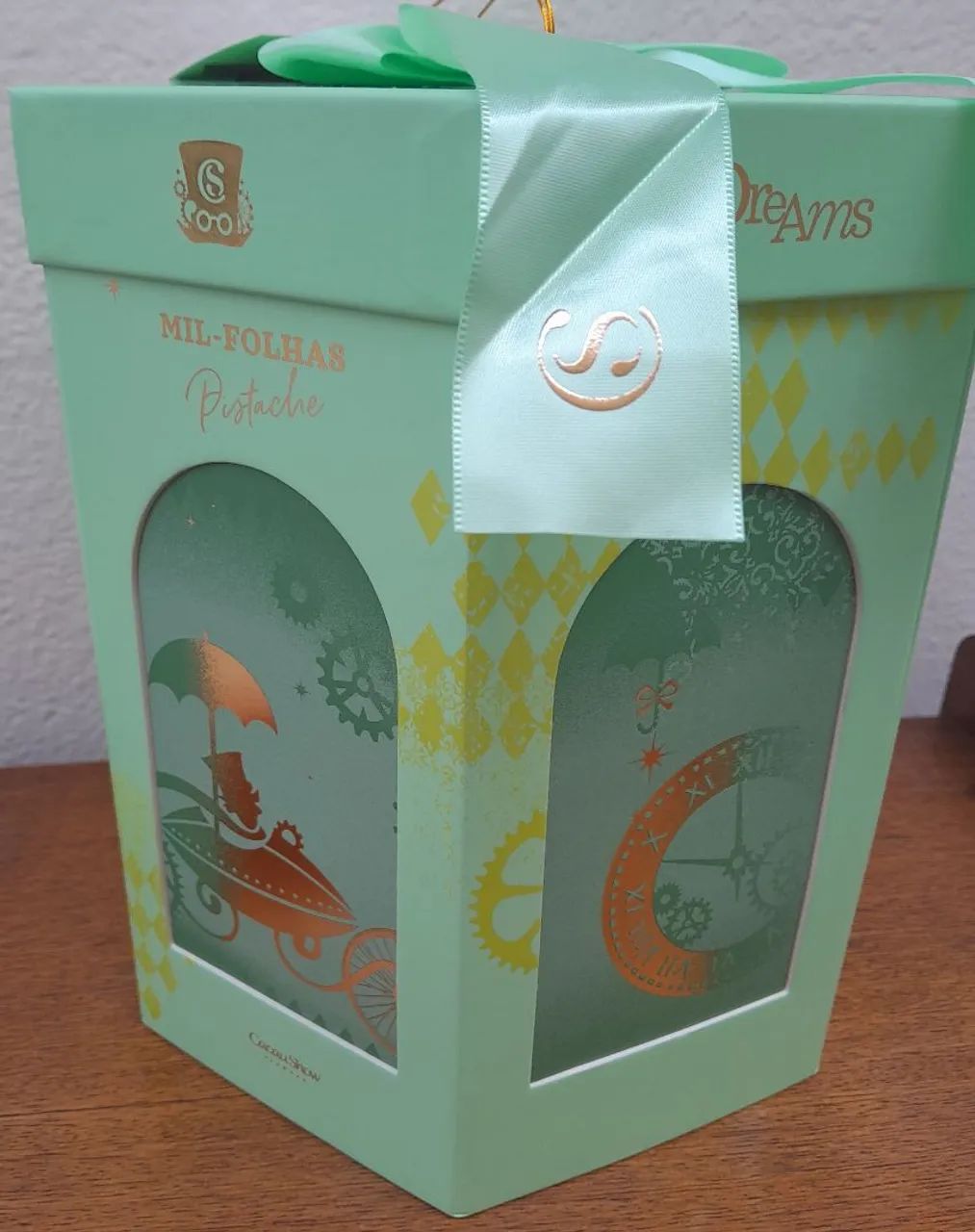 Caixa de panetone vazia
