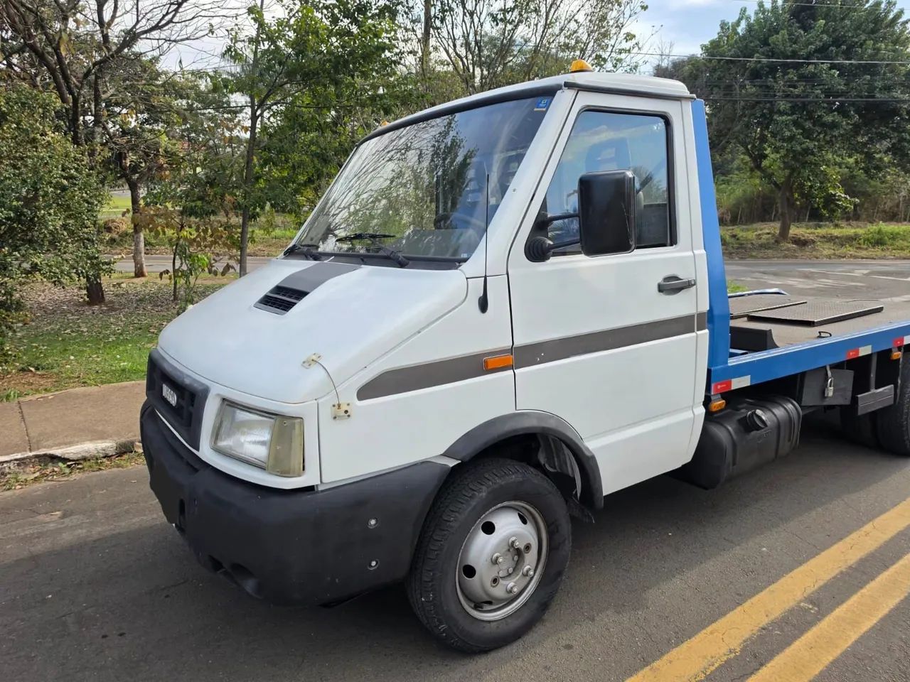 Guincho Iveco 5013 2007 - Plataforma fixa - Foto 2